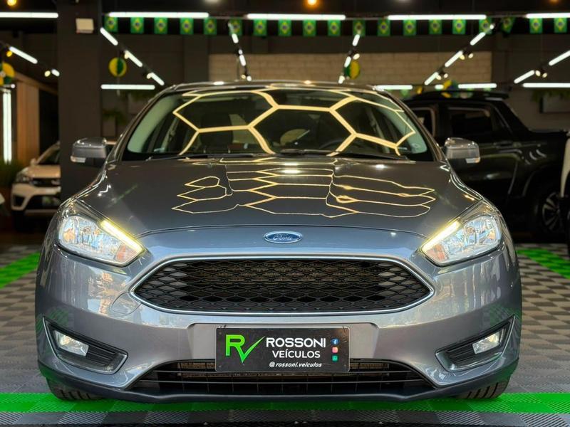 Ford Focus se at 2.0sc - foto 2