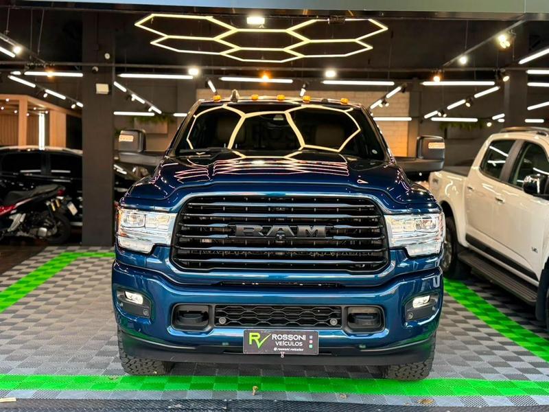 Ram 3500 longhorn 6.7d - foto 4
