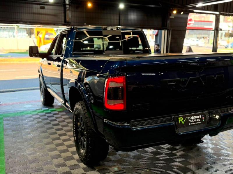 Ram 3500 longhorn 6.7d - foto 15