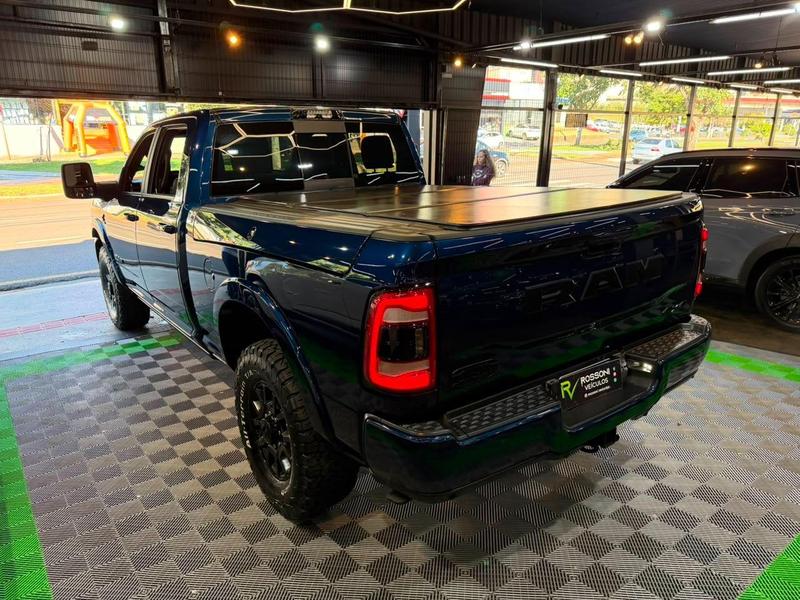 Ram 3500 longhorn 6.7d - foto 12