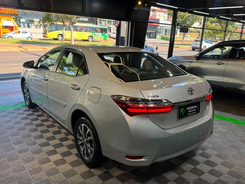 Toyota Corolla gli18 cvt - foto 12