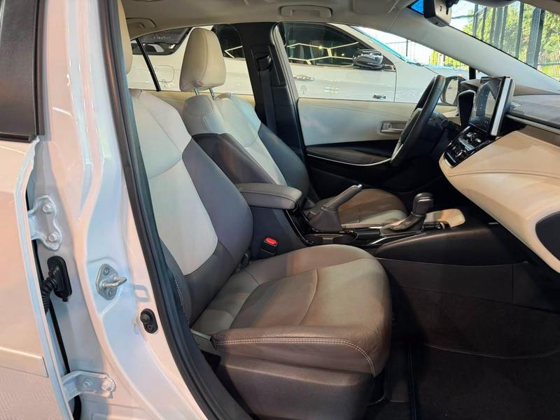 Toyota Corolla apremiumh - foto 14