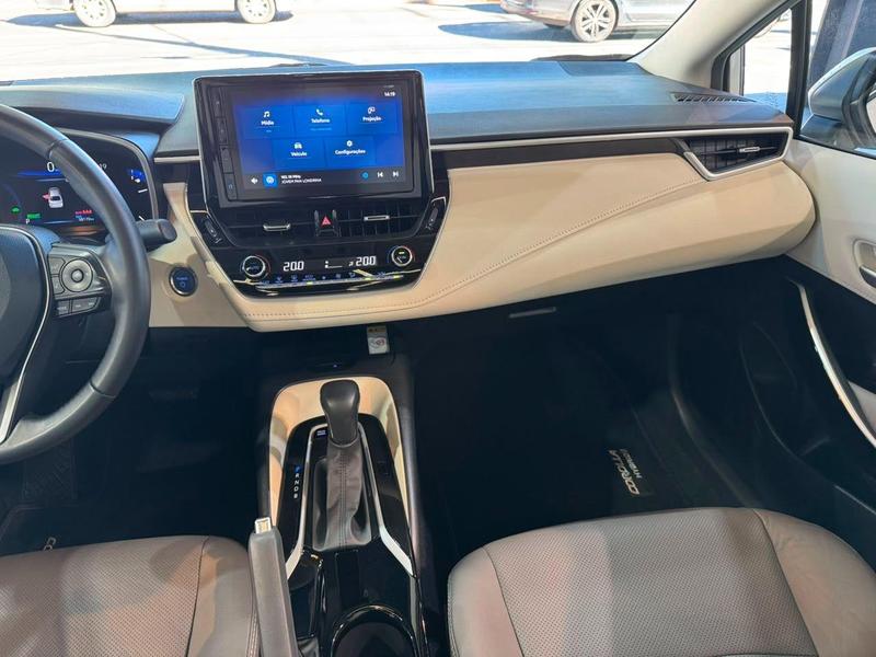 Toyota Corolla apremiumh - foto 20