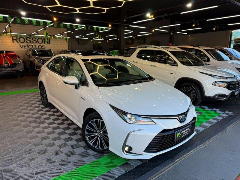Toyota Corolla apremiumh - foto 3