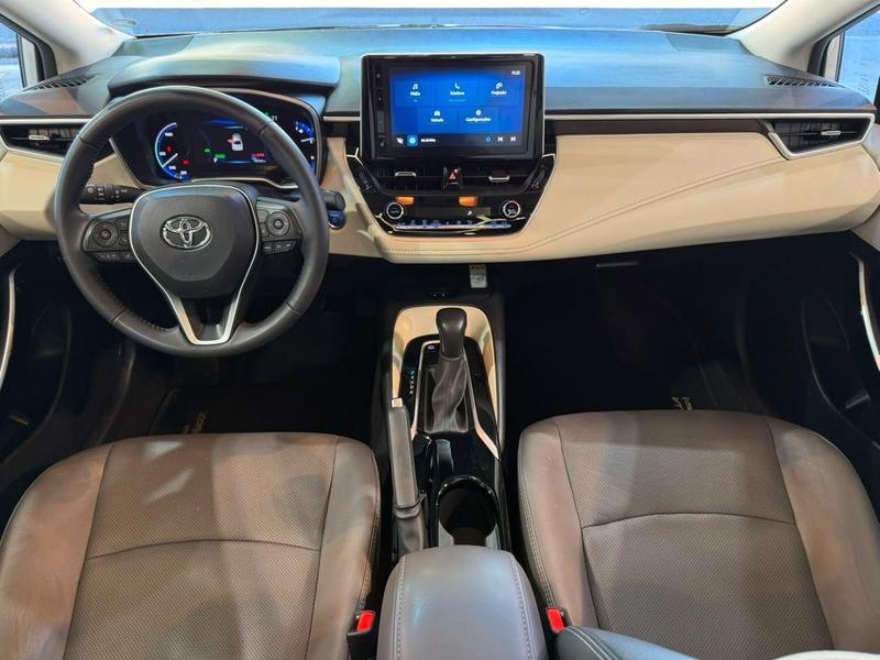 Toyota Corolla apremiumh - foto 11