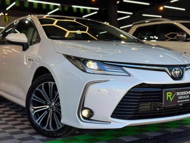 Toyota Corolla apremiumh - foto 7