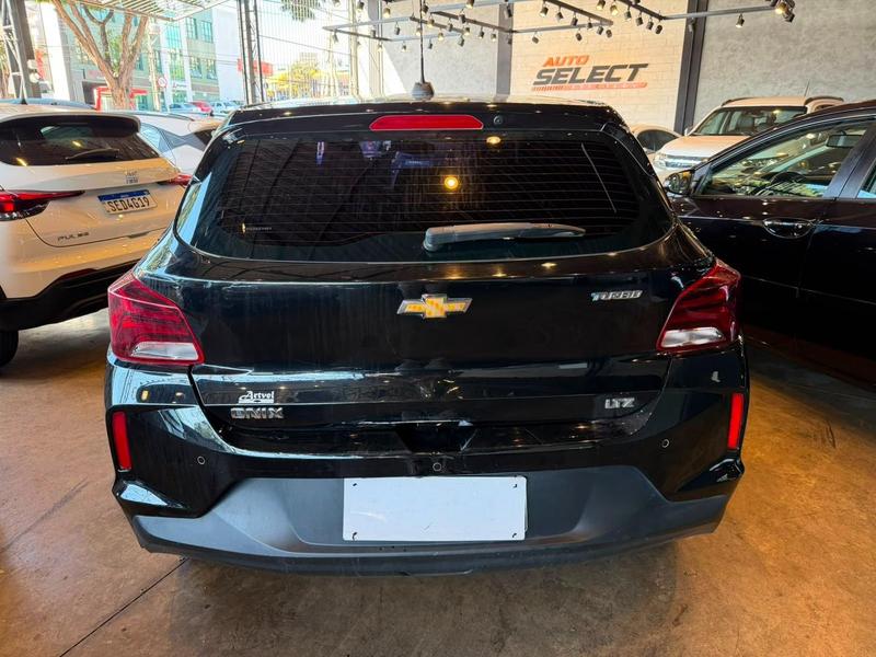 Chevrolet Onix 10tmt ltz - foto 4