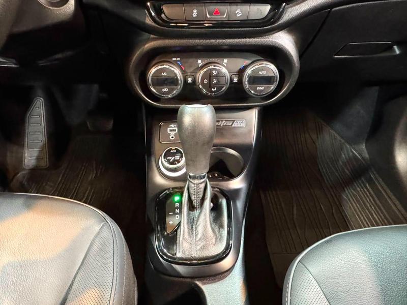 Fiat Toro ultra at9 d4 - foto 16