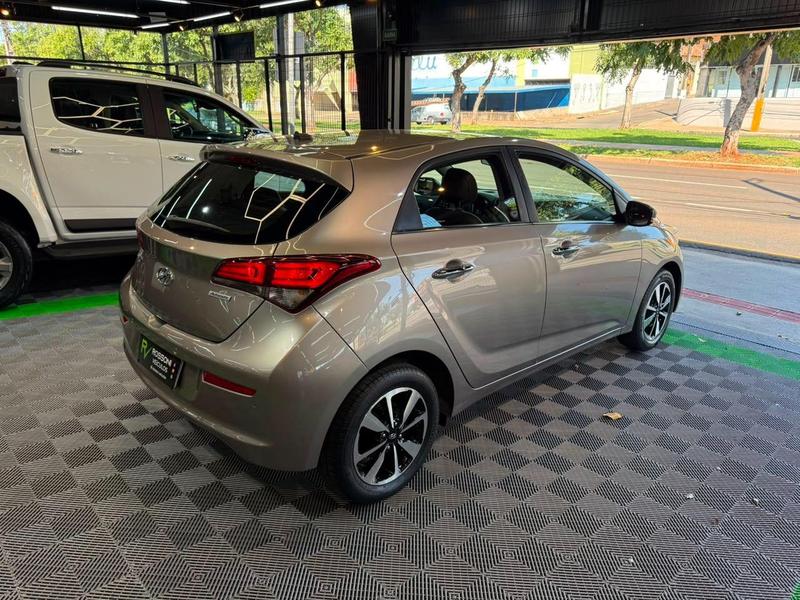 Hyundai HB20 Premium 1.6 Flex 16V Aut. - foto 4