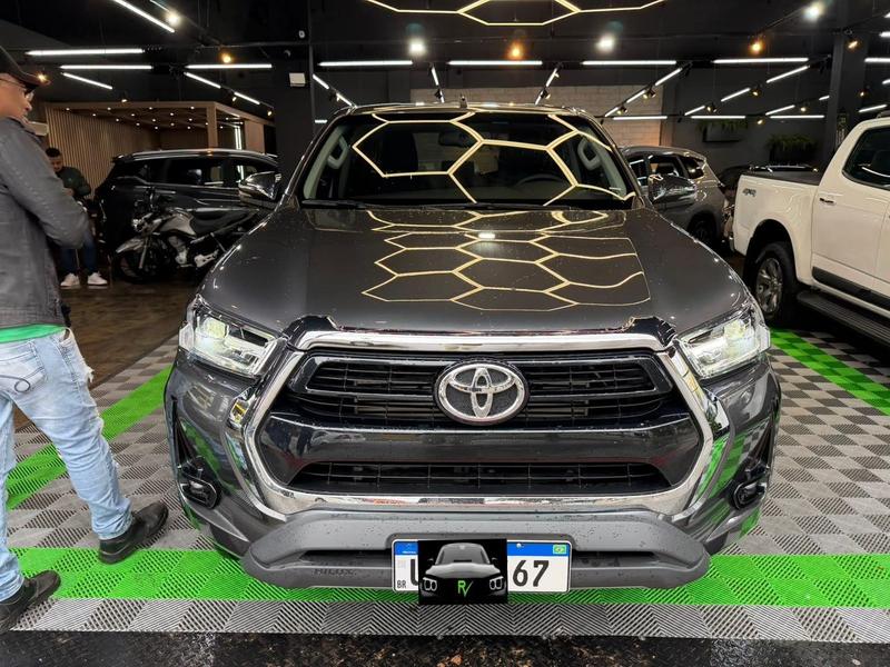 Toyota Hilux 2026 à venda