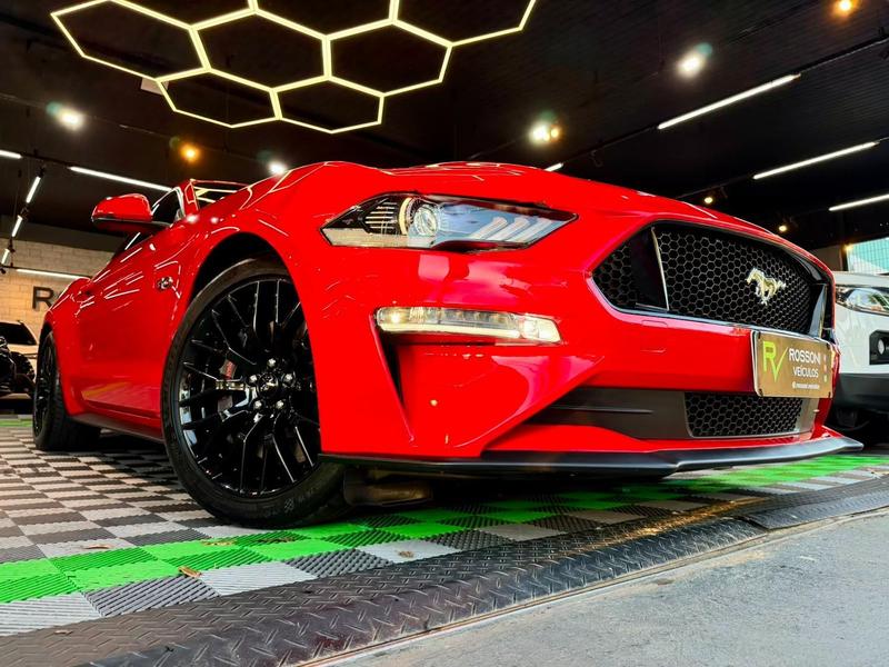 Ford Mustang gt - foto 8