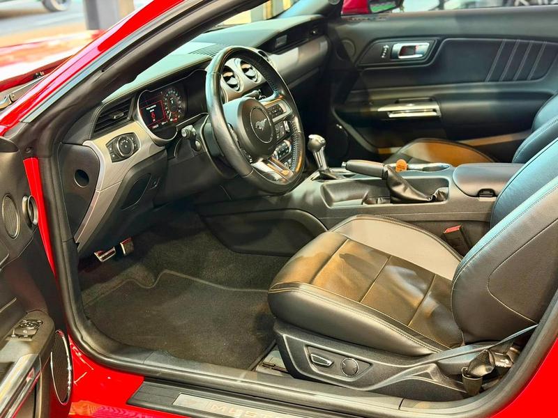 Ford Mustang gt - foto 11