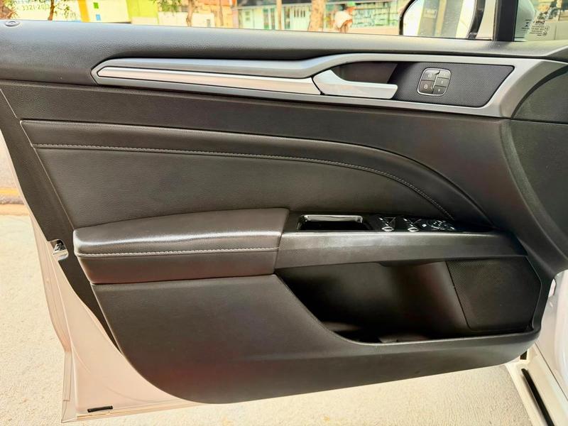 Ford Fusion Awd Gtdi - foto 18
