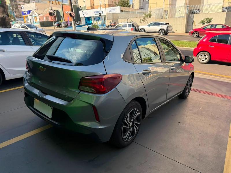 Chevrolet Onix 10mt lt2 - foto 4