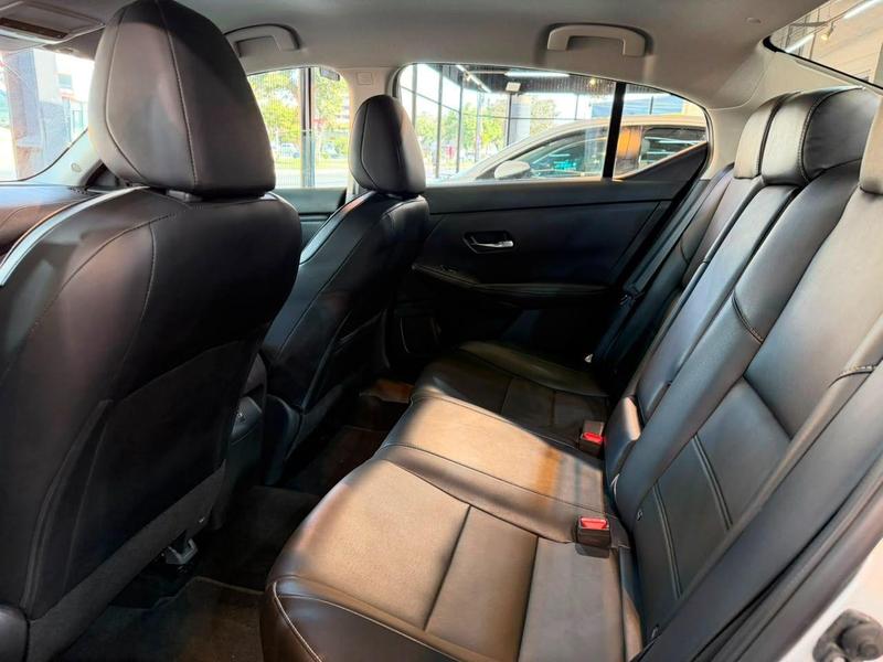 Nissan Sentra Adv CVT - foto 17