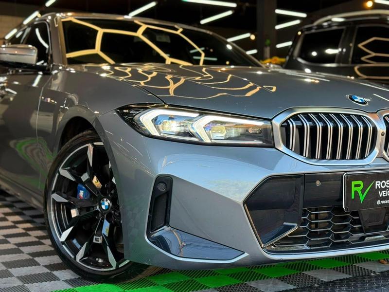 BMW 320i M Sport Flex - foto 9