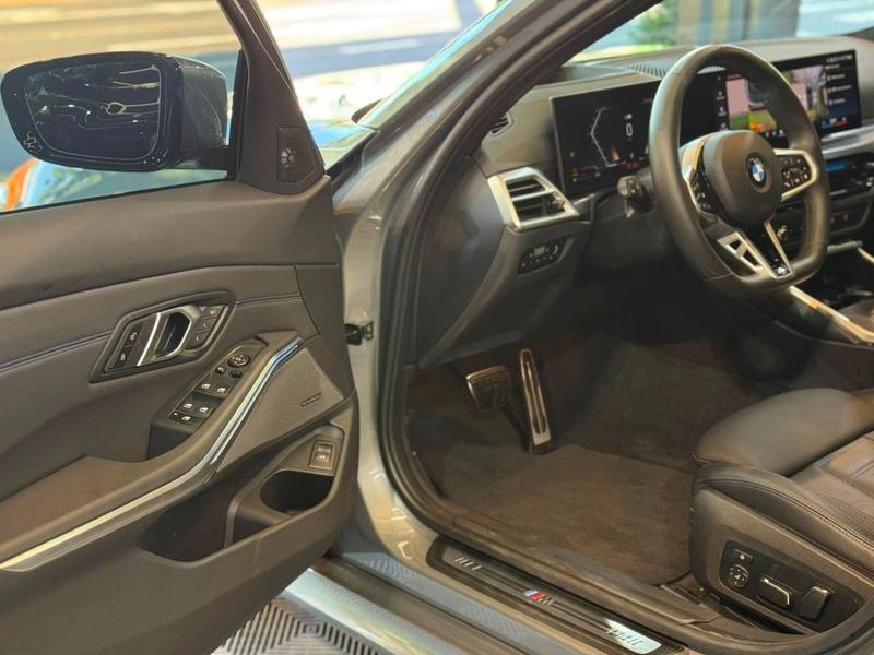 BMW 320i M Sport Flex - foto 13