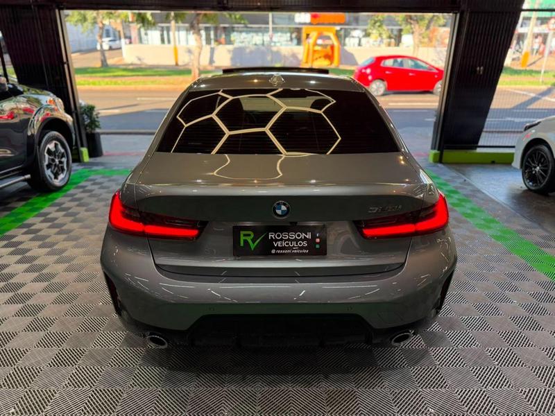 BMW 320i M Sport Flex - foto 5