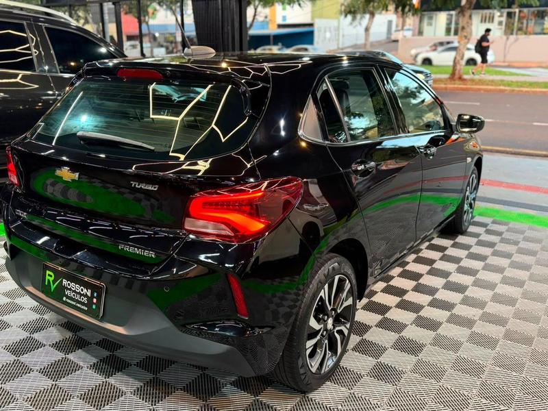Chevrolet Onix 10tat - foto 4