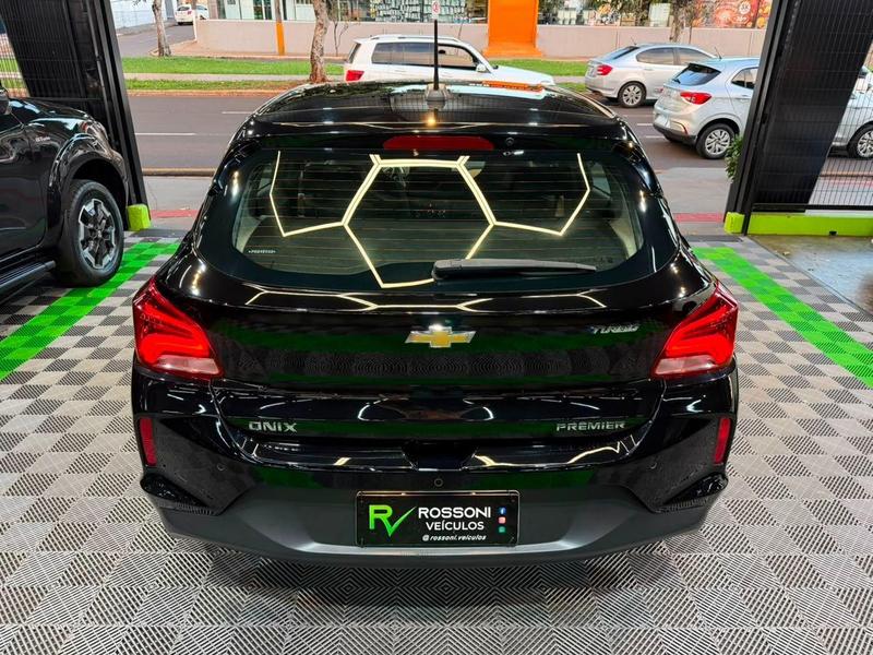 Chevrolet Onix 10tat - foto 5
