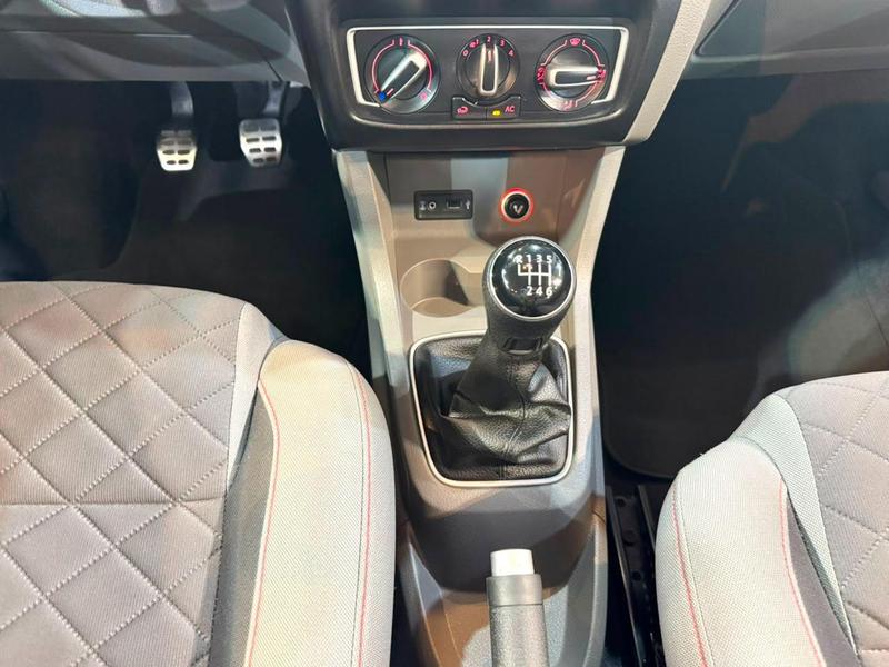 Volkswagen Fox Rock In Rio 1.6 Mi Total Flex 8V 5P - foto 18