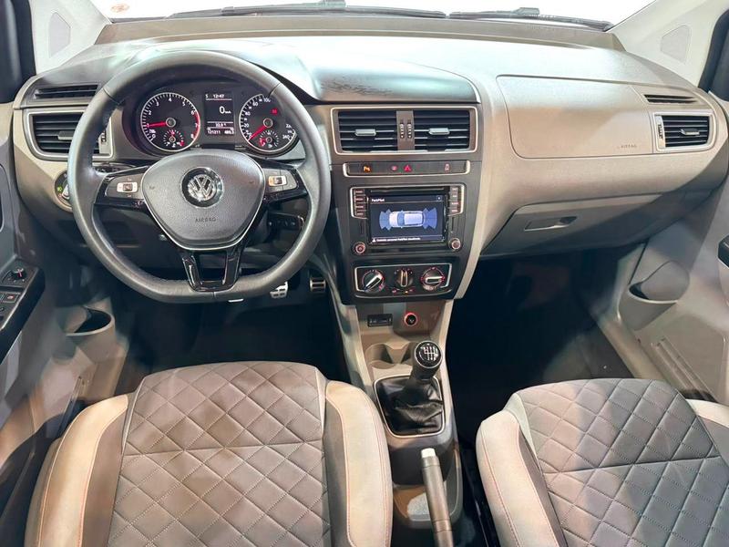 Volkswagen Fox Rock In Rio 1.6 Mi Total Flex 8V 5P - foto 11