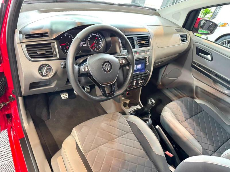 Volkswagen Fox Rock In Rio 1.6 Mi Total Flex 8V 5P - foto 12