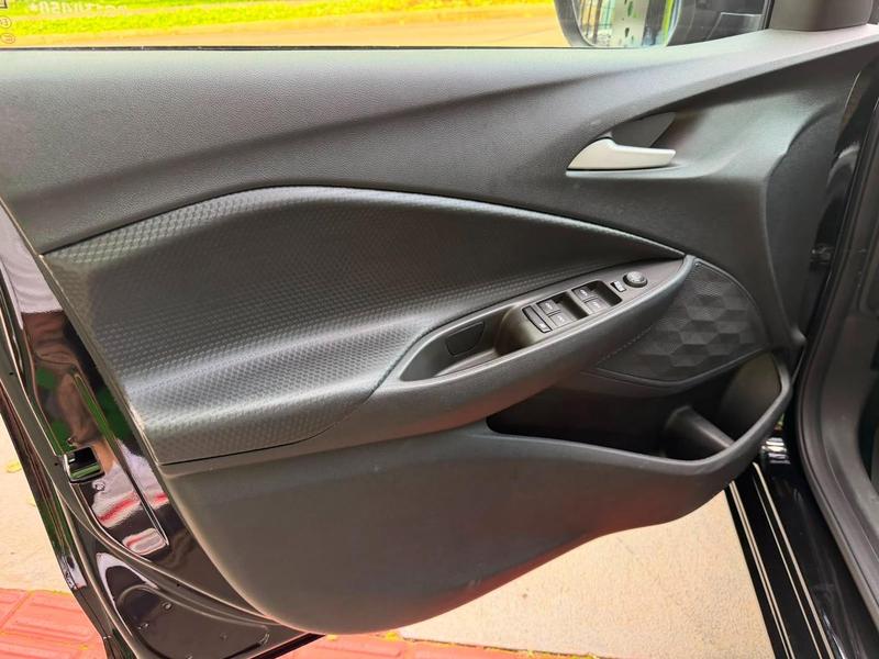 Chevrolet Onix Plus 10tat LTZ - foto 15