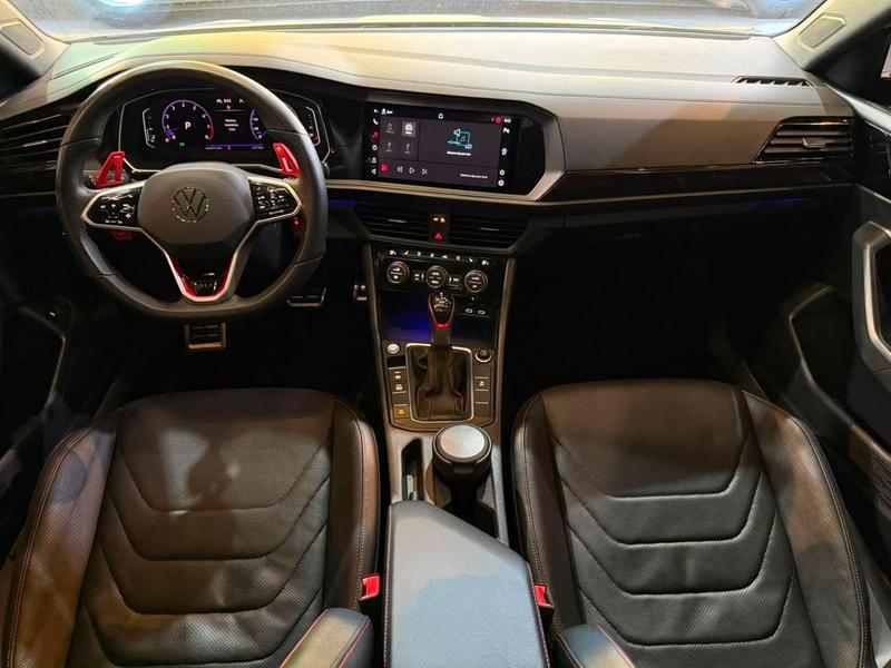 Volkswagen Jetta GLi - foto 12