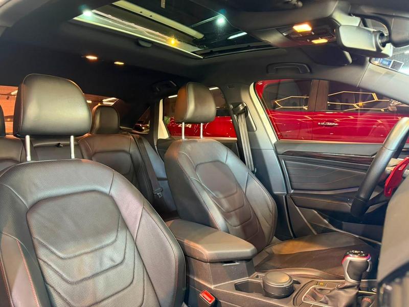 Volkswagen Jetta GLi - foto 13