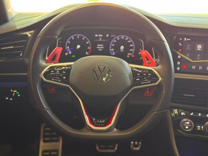 Volkswagen Jetta GLi - foto 11