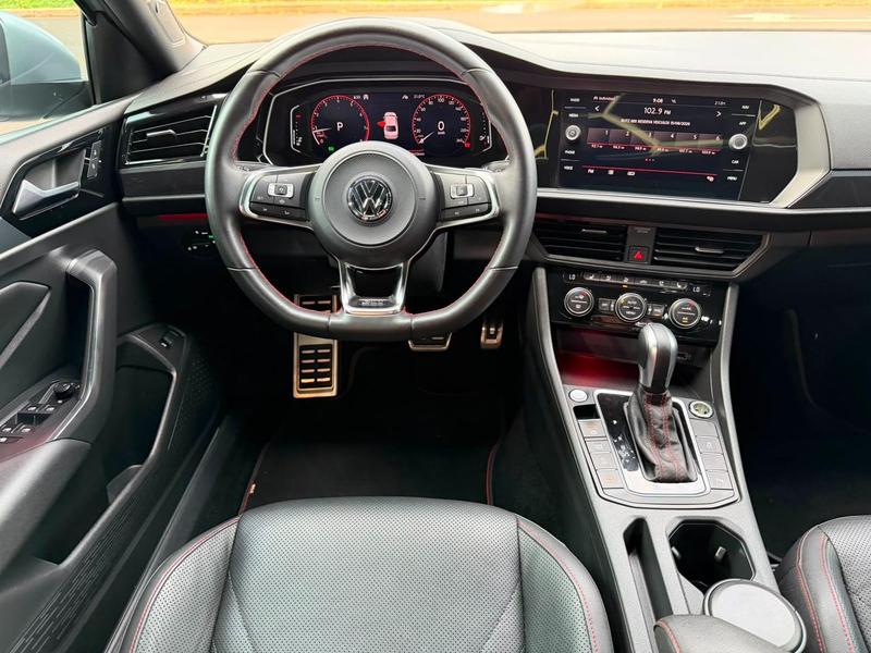 Volkswagen Jetta GLi Ag - foto 11