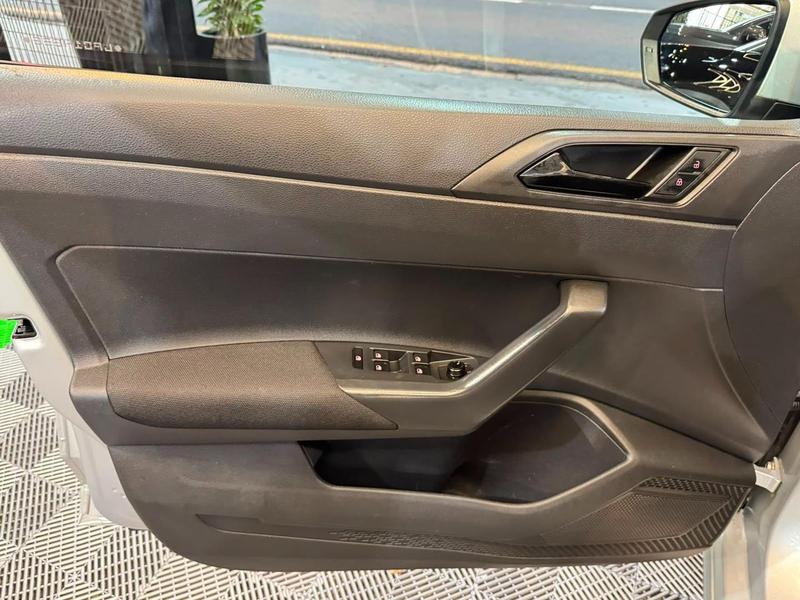 Volkswagen Virtus Highline 200 TSI 1.0 Flex 12V Automático - foto 18