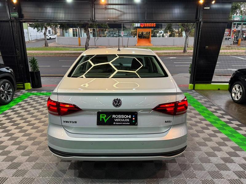 Volkswagen Virtus Highline 200 TSI 1.0 Flex 12V Automático - foto 5