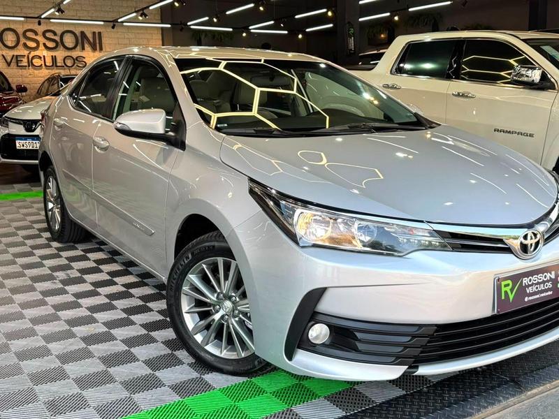 Toyota Corolla GLi Upper - foto 8