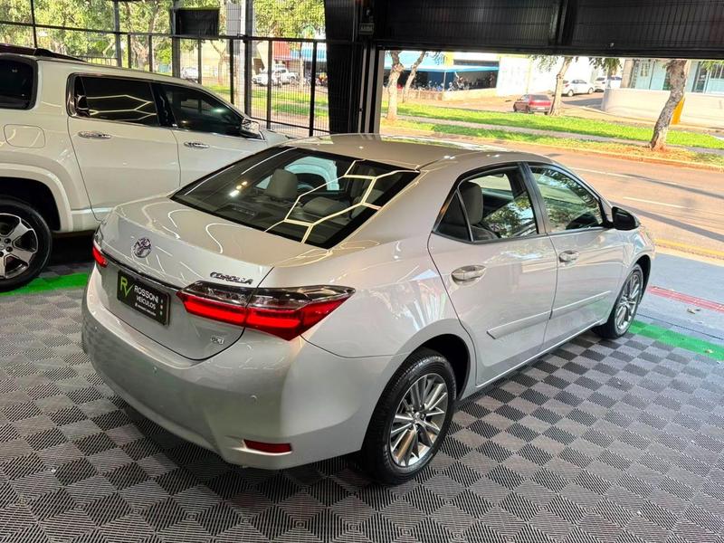 Toyota Corolla GLi Upper - foto 4