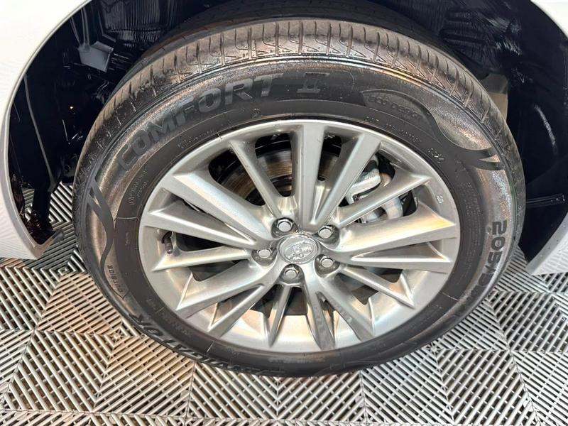 Toyota Corolla GLi Upper - foto 19
