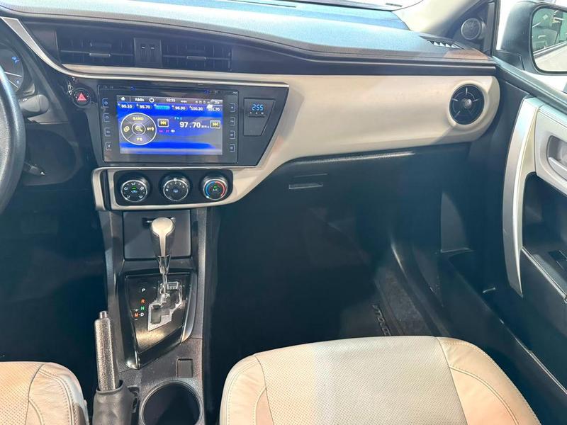 Toyota Corolla GLi Upper - foto 17