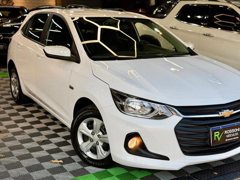 Chevrolet Onix 10mt Hb - foto 8