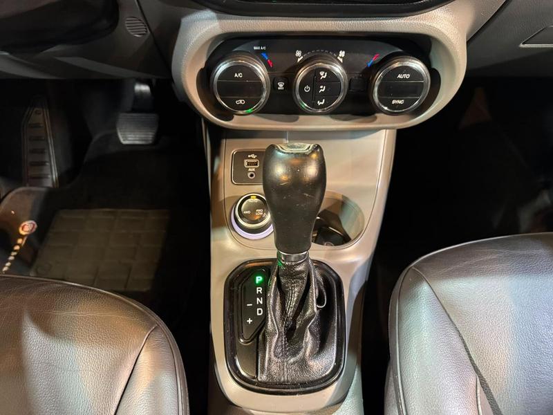 Fiat Toro Volcano 2.0 16V 4X4 Tb Diesel Aut. - foto 18