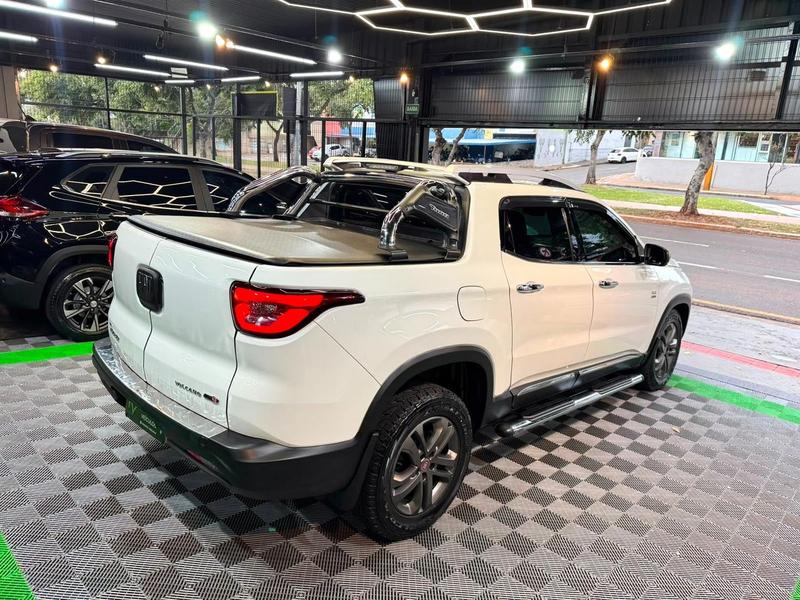 Fiat Toro Volcano 2.0 16V 4X4 Tb Diesel Aut. - foto 4