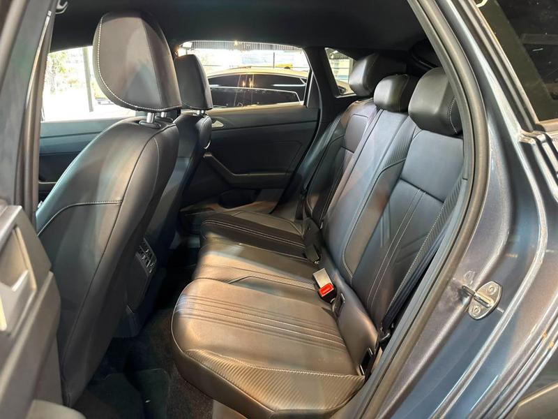 Volkswagen Nivus Hl TSI - foto 17