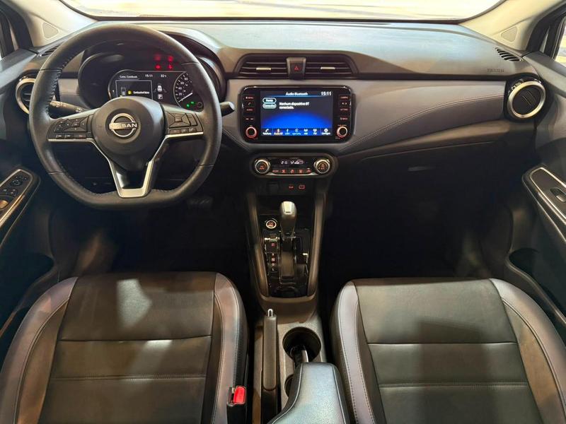 Nissan Versa Excl CVT - foto 11