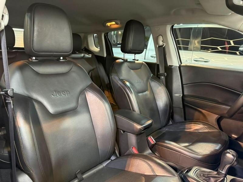 Jeep Compass Longitude F - foto 14