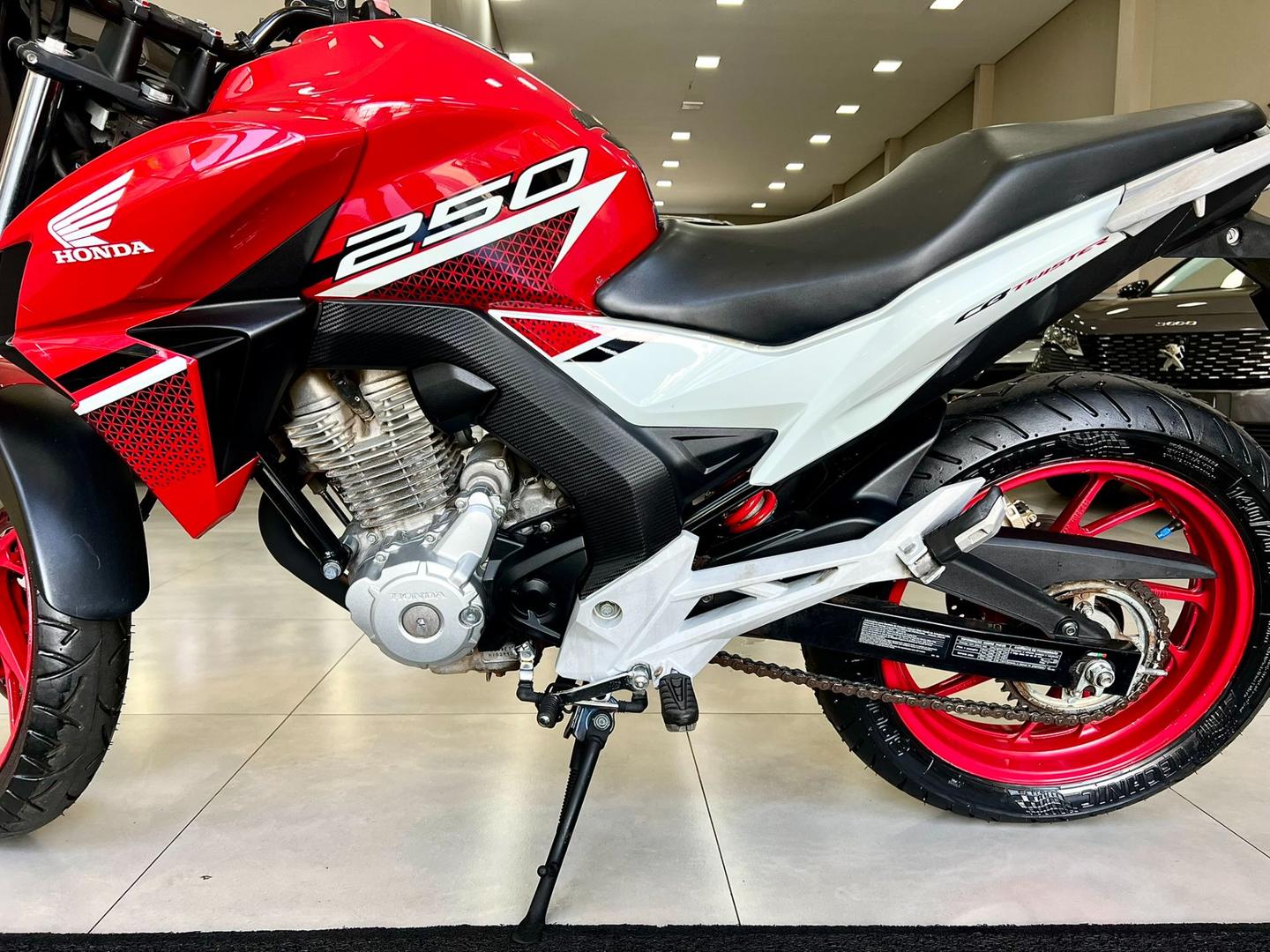 HONDA CB 250F TWISTER  - foto 16