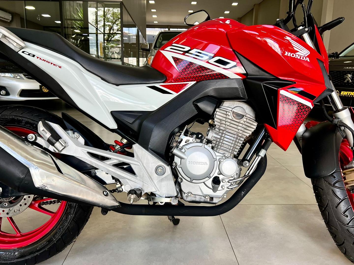 HONDA CB 250F TWISTER  - foto 13