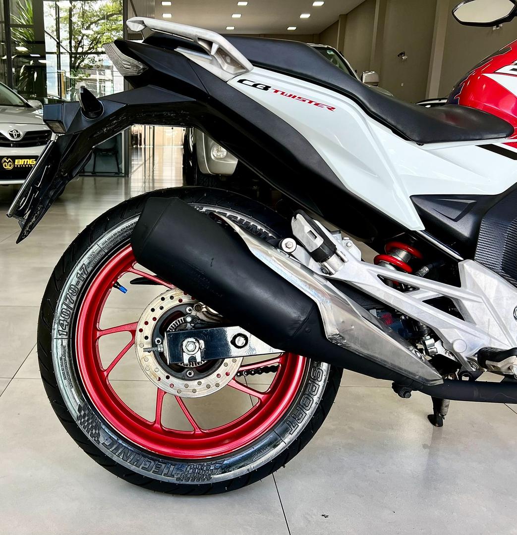 HONDA CB 250F TWISTER  - foto 12