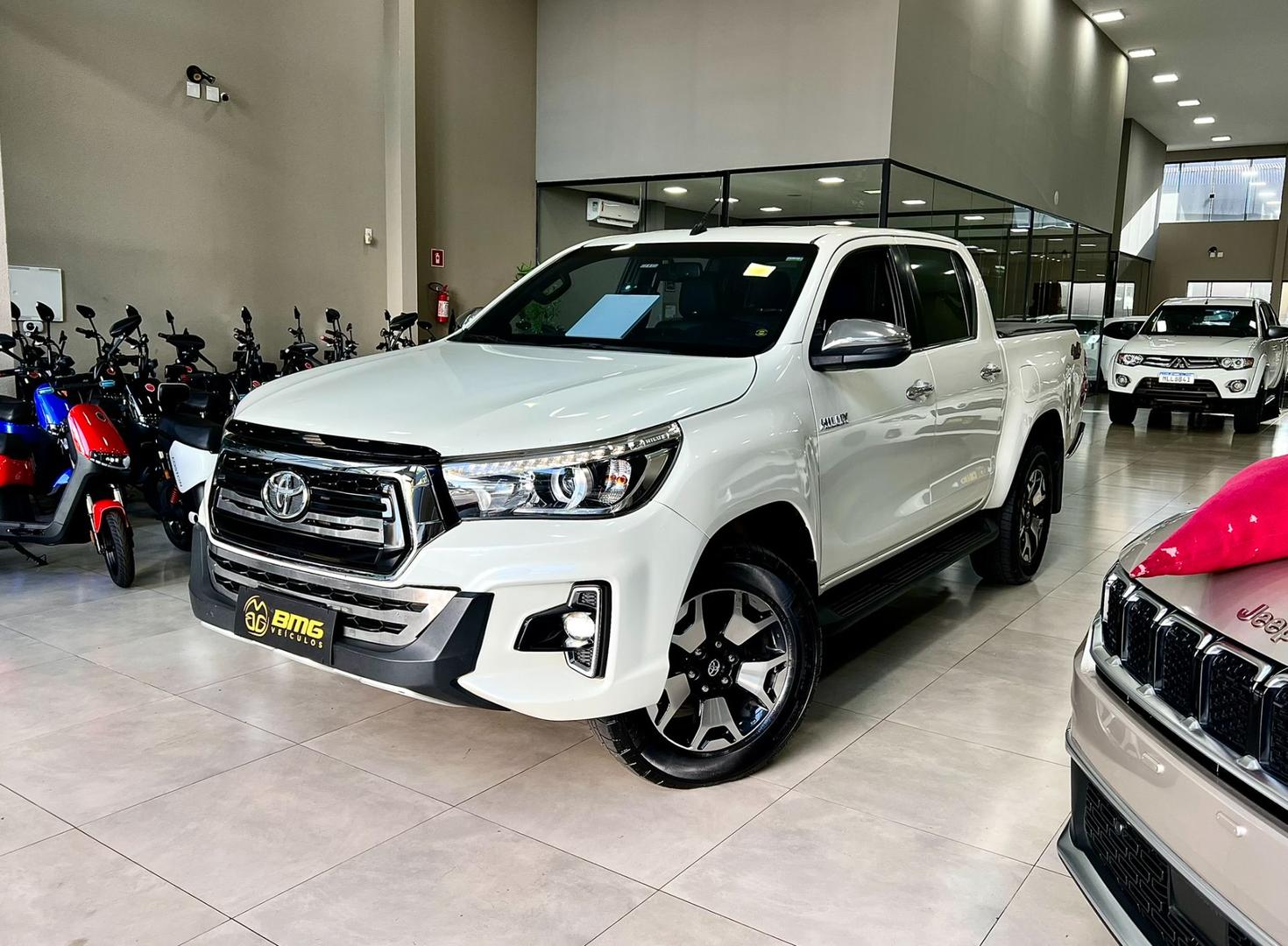 TOYOTA HILUX SRX 4X4 2.8 TURBO DIESEL CABINE DUPLA - foto 2