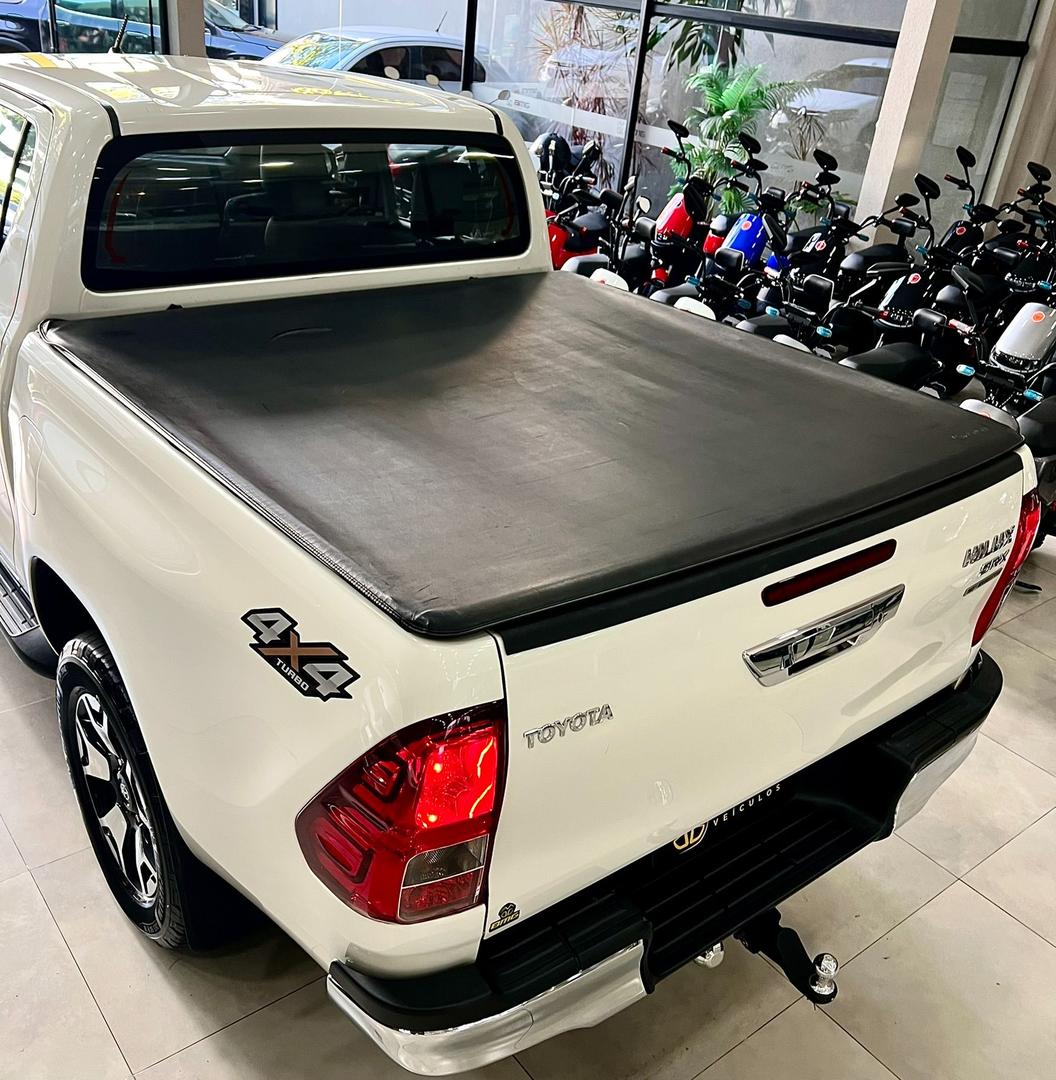 TOYOTA HILUX SRX 4X4 2.8 TURBO DIESEL CABINE DUPLA - foto 16