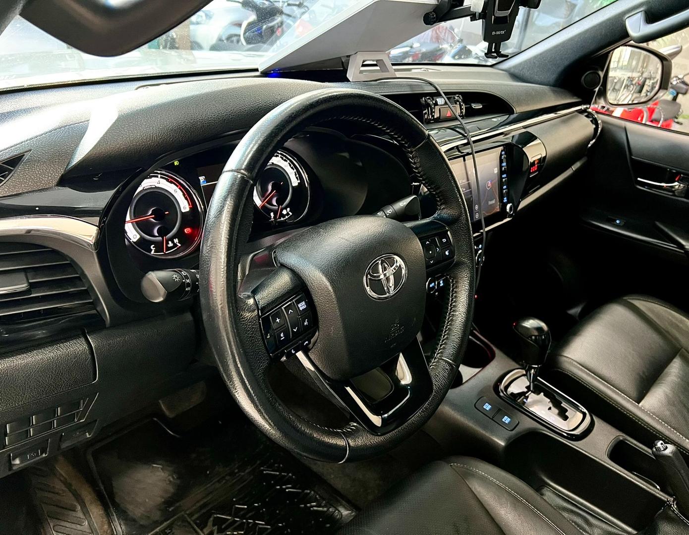 TOYOTA HILUX SRX 4X4 2.8 TURBO DIESEL CABINE DUPLA - foto 12